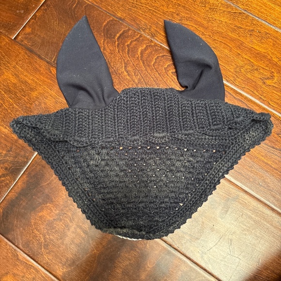 Equine Couture Ear Bonner - Picture 2 of 3